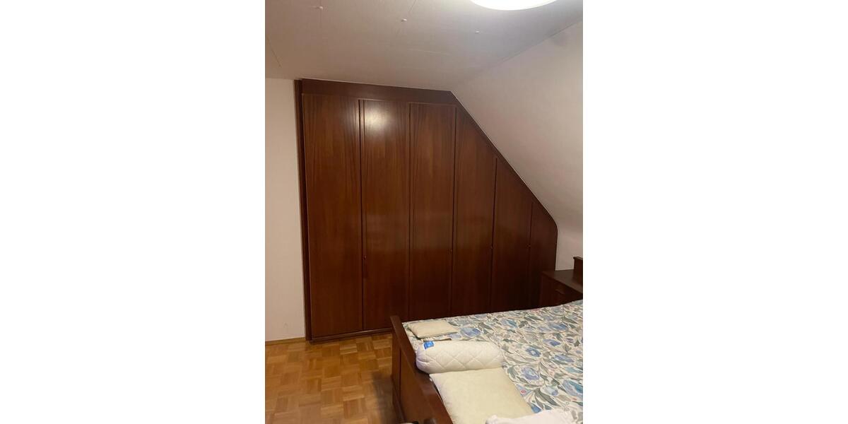Einfamilienhaus Köln Rodenkirchen - 5 Zimmer, 130 m&sup2;, 2.000&euro; | Angebot:25899929