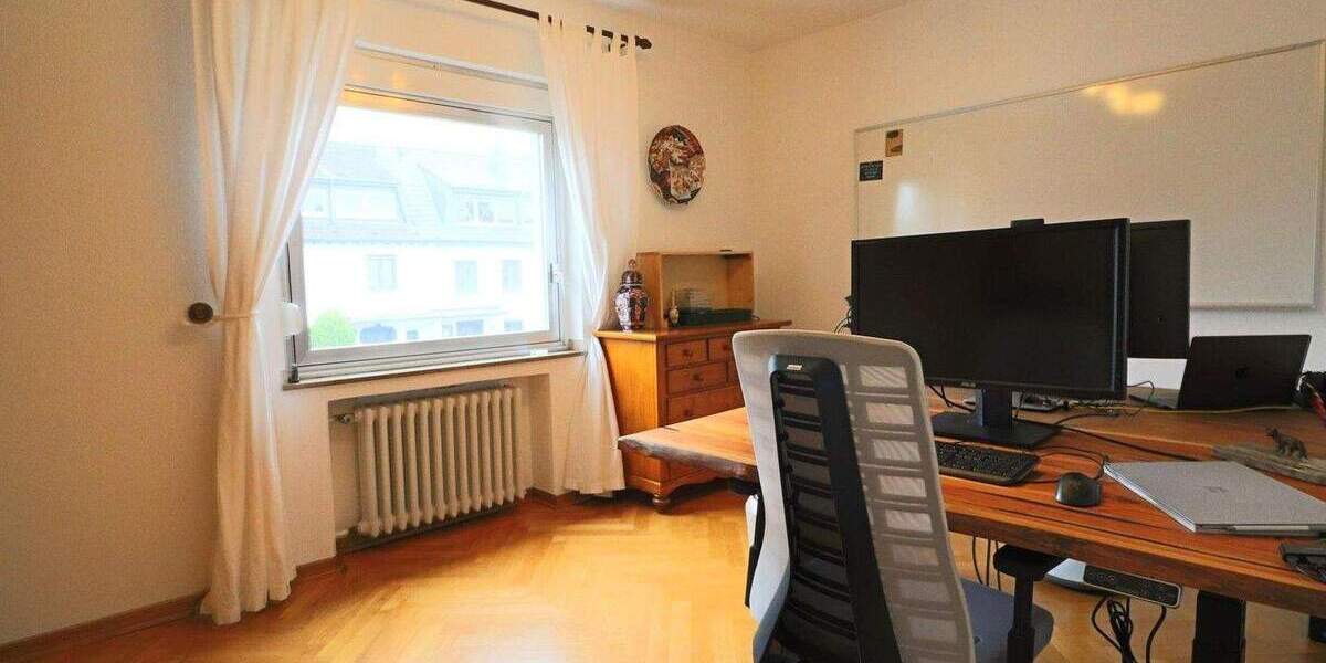 Mehrfamilienhaus, Wohnhaus Köln Holweide Holweide - 9 Zimmer, 195 m&sup2;, 785.000&euro; | Angebot:25778833