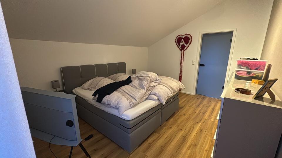 Doppelhaushälfte Niederzier - 3 Zimmer, 120 m&sup2;, 1.540&euro; | Angebot:26025200