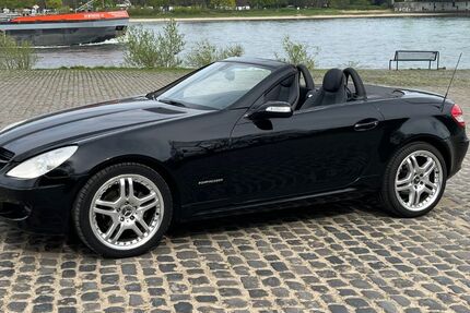 Mercedes-Benz SLK 200 189.000 km 8.900 &euro; Köln 50969