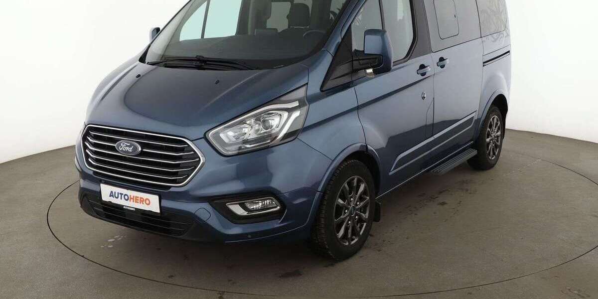 Ford Tourneo Custom 92.317 km 28.880 &euro; Köln 50739