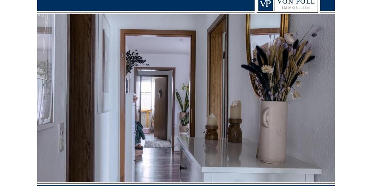 Dachgeschoßwohnung Lohmar - 3 Zimmer, 122 m&sup2;, 1.280&euro; | Angebot:25304414