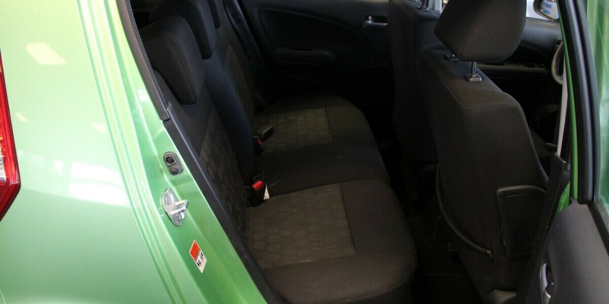 Suzuki Splash 1.0 - 5-Türig - Klima - 61.891 km 3.980 &euro; Euskirchen 53881