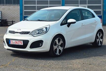 Kia Rio 38.000 km 6.950 &euro; Euskirchen 53879