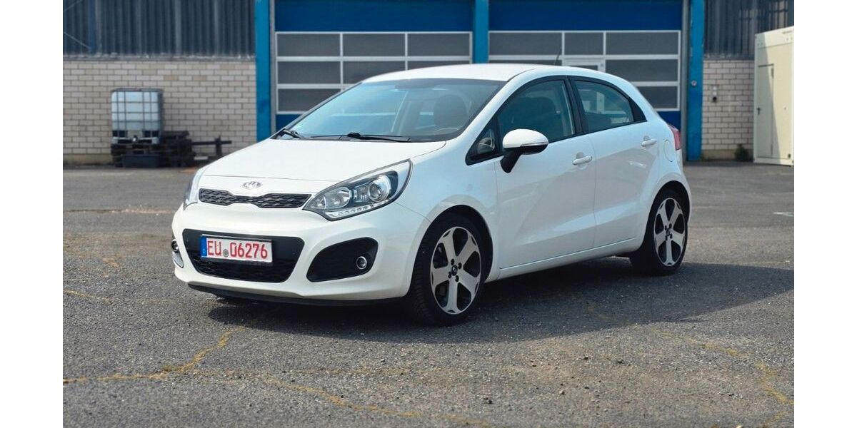Kia Rio 38.000 km 6.950 &euro; Euskirchen 53879