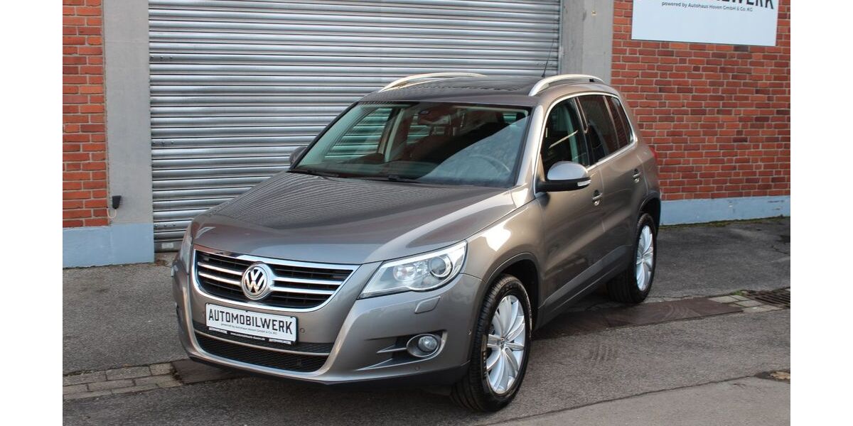 VW Tiguan 109.980 km 9.490 &euro; Düren 52353