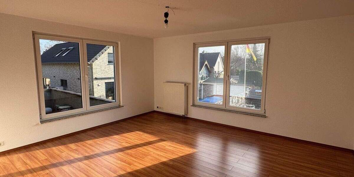 Etagenwohnung Troisdorf-Bergheim Bergheim - 4 Zimmer, 133 m&sup2;, 449.000&euro; | Angebot:25693104
