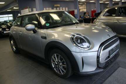 Mini Cooper 50.289 km 17.980 &euro; Euskirchen-Flamersheim 53881