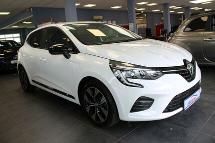 Renault Clio 28.633 km 12.980 &euro; Euskirchen 53881