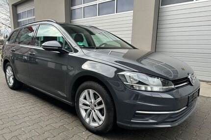 VW Golf 145.200 km 9.900 &euro; Köln 50735