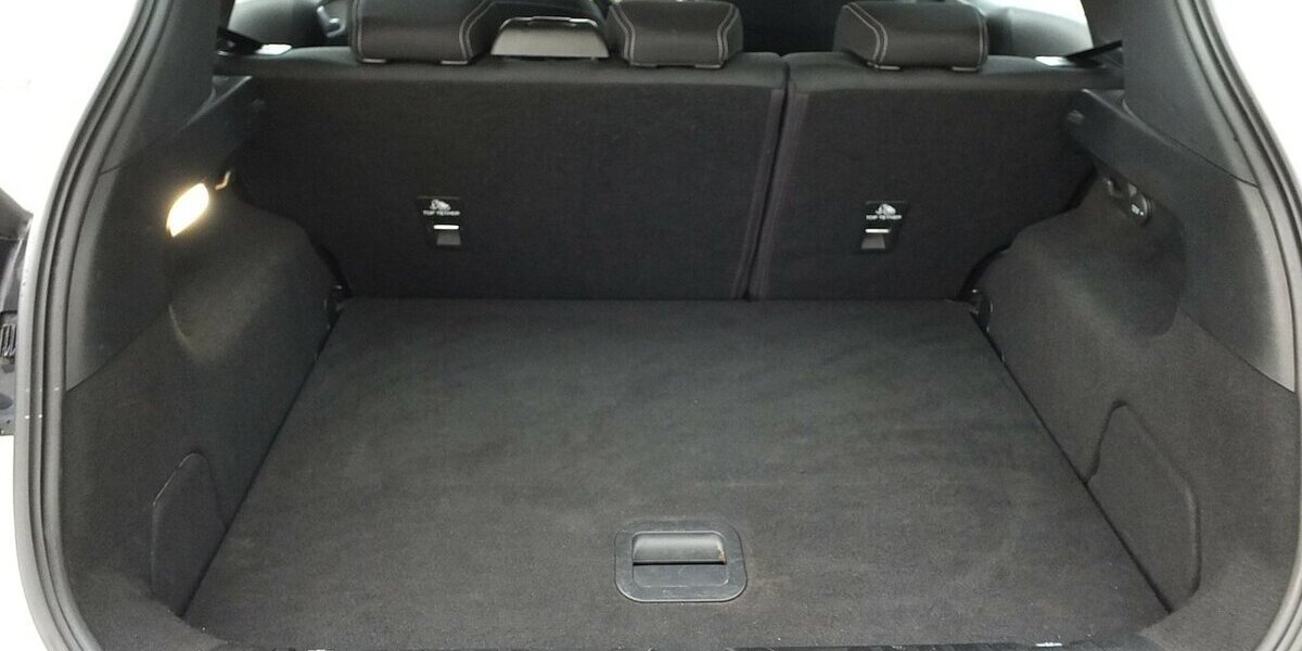 Ford Puma TITANIUM ECO BOOST NAVI PDC BLUETOOTH 107.845 km 14.704 &euro; Köln 50858