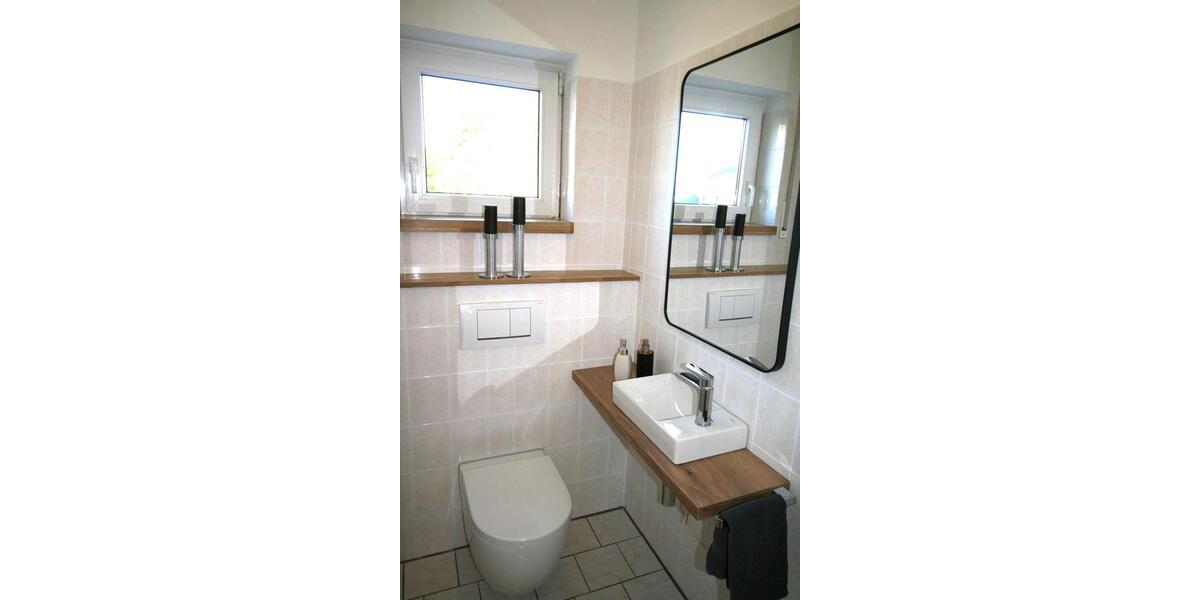 Etagenwohnung Leverkusen - 2 Zimmer, 71 m&sup2;, 1.000&euro; | Angebot:26633962
