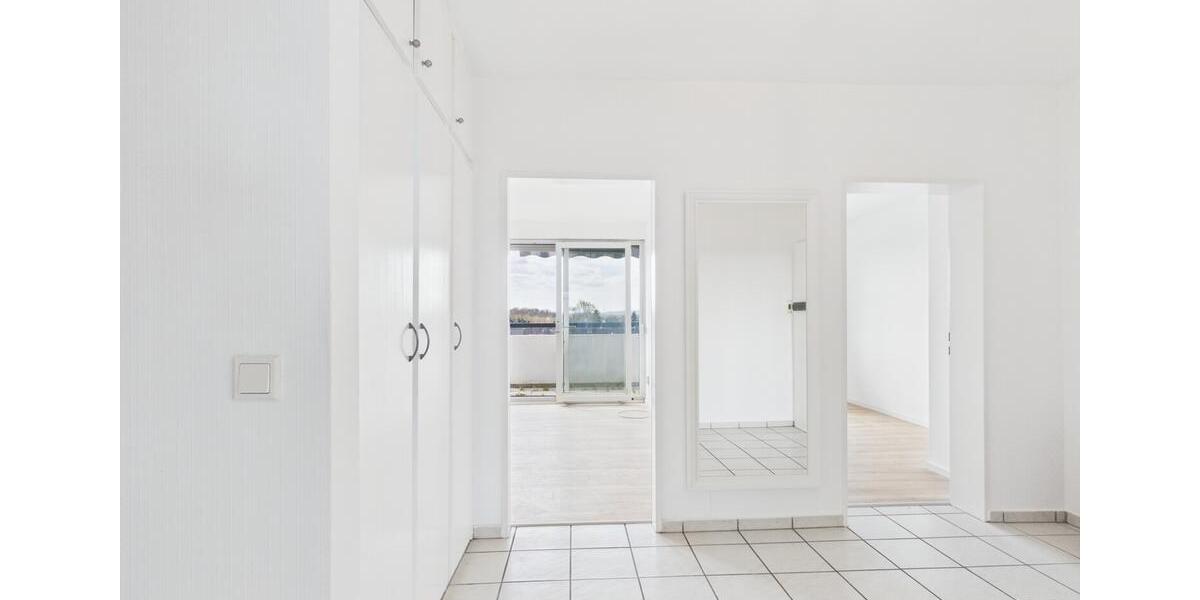 Etagenwohnung Köln Heimersdorf - 3 Zimmer, 75 m&sup2;, 1.125&euro; | Angebot:25803935