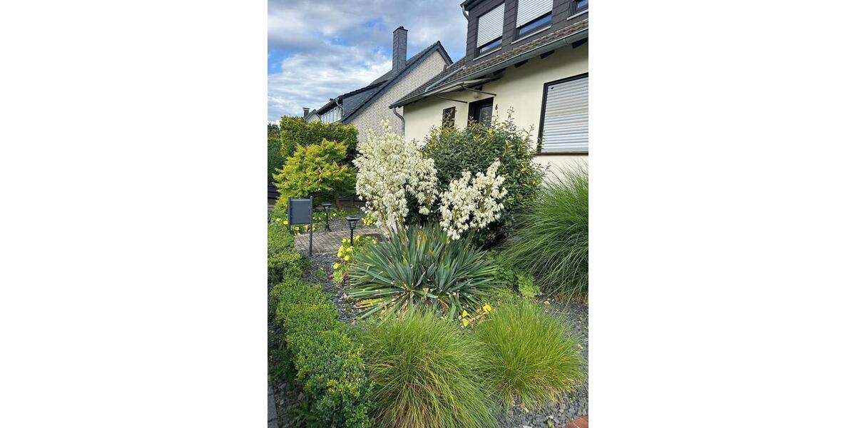 Doppelhaushälfte Lohmar - 6 Zimmer, 149 m&sup2;, 639.000&euro; | Angebot:25635861