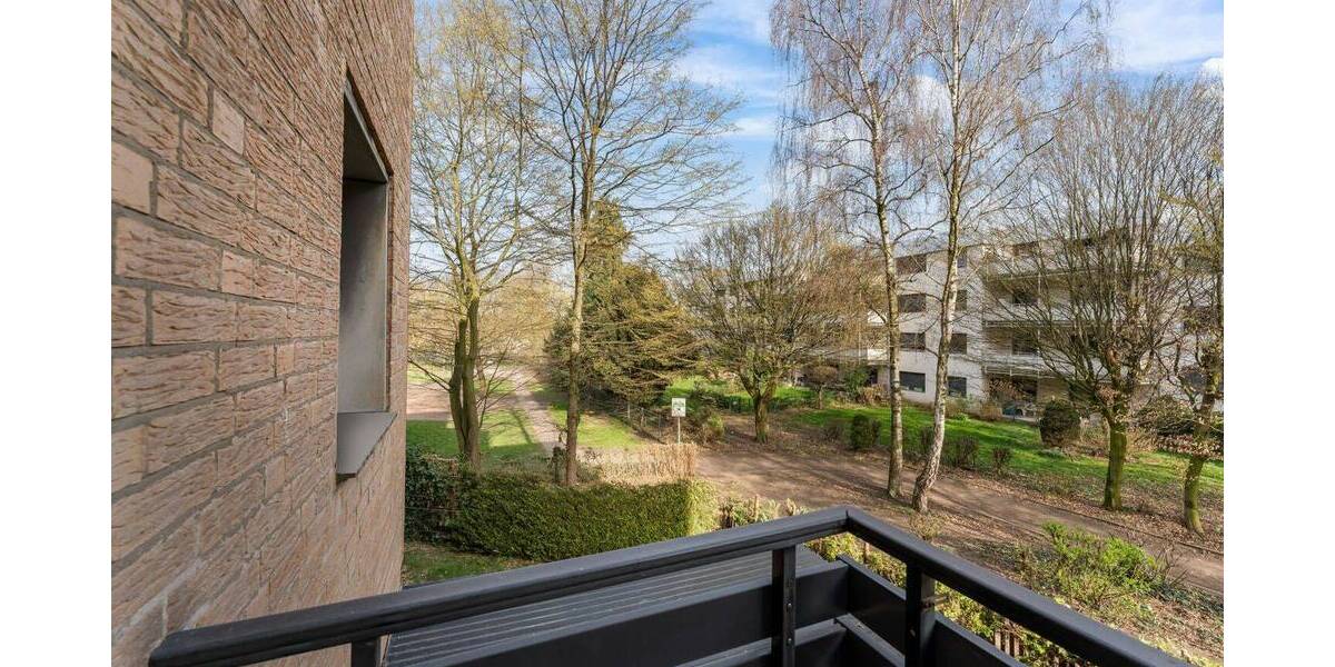 Etagenwohnung Bergheim Ahe - 4 Zimmer, 100 m&sup2;, 120.000&euro; | Angebot:26117669