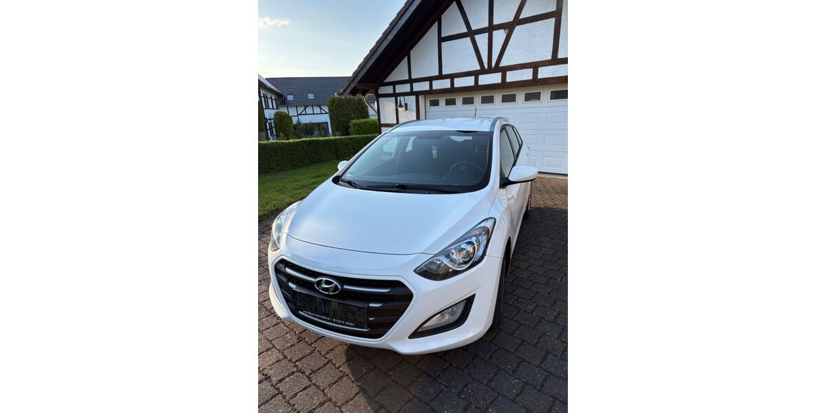 Hyundai i30 199.900 km 3.799 &euro; Bad Münstereifel 53902