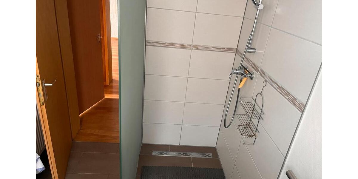 Erdgeschoßwohnung Bergheim - 3 Zimmer, 65 m&sup2;, 1.600&euro; | Angebot:25175320
