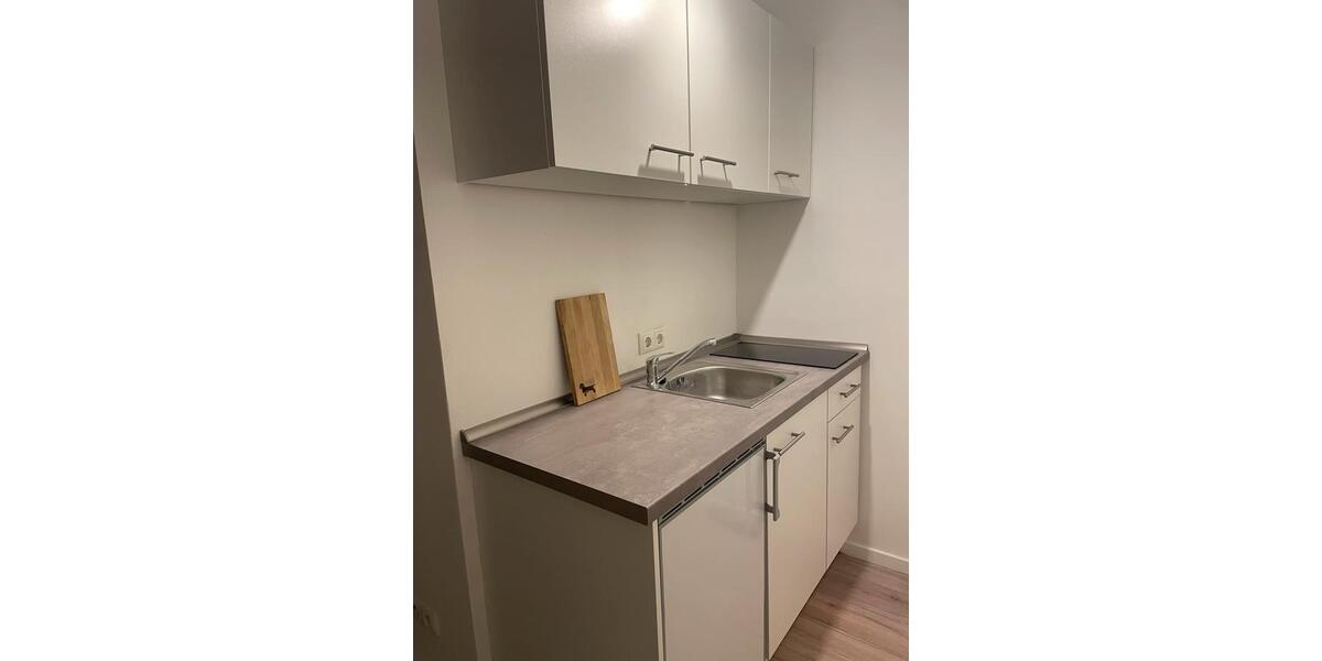 Etagenwohnung Bonn - 1 Zimmer, 23 m&sup2;, 800&euro; | Angebot:25221215