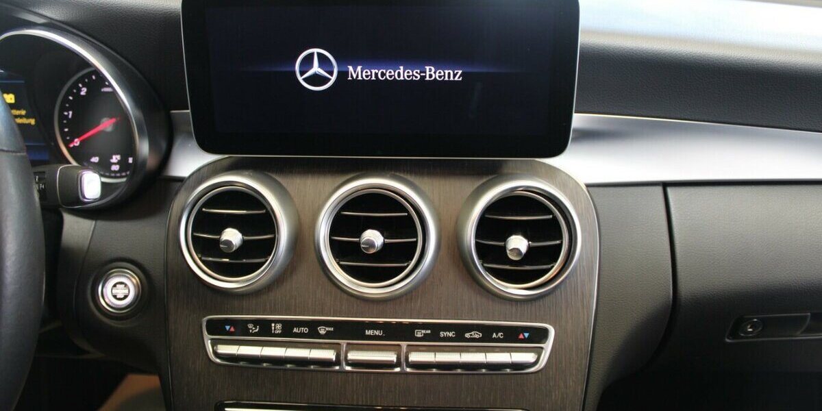 Mercedes-Benz C 220 d T 9G-TRONIC Avantgarde 78.493 km 23.980 &euro; Euskirchen 53881