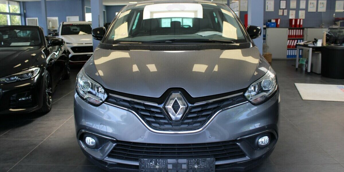 Renault Scenic 1.2 TCe 130 Energy Intens 125.286 km 8.980 &euro; Euskirchen 53881