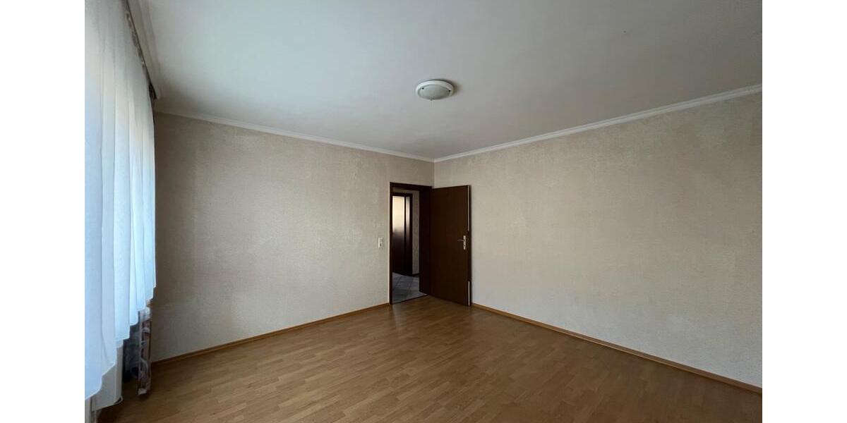 Mehrfamilienhaus, Wohnhaus Troisdorf - 8 Zimmer, 195 m&sup2;, 580.000&euro; | Angebot:26034367