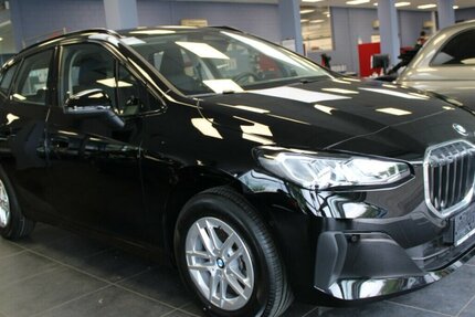 BMW 216 216i Active Tourer Aut, 10.776 km 25.980 &euro; Euskirchen 53881