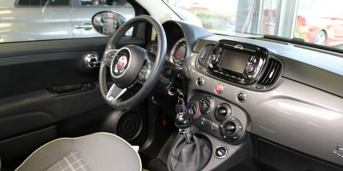 Fiat 500C 0.9 8V TwinAir Lounge 59.316 km 10.780 &euro; Euskirchen 53881