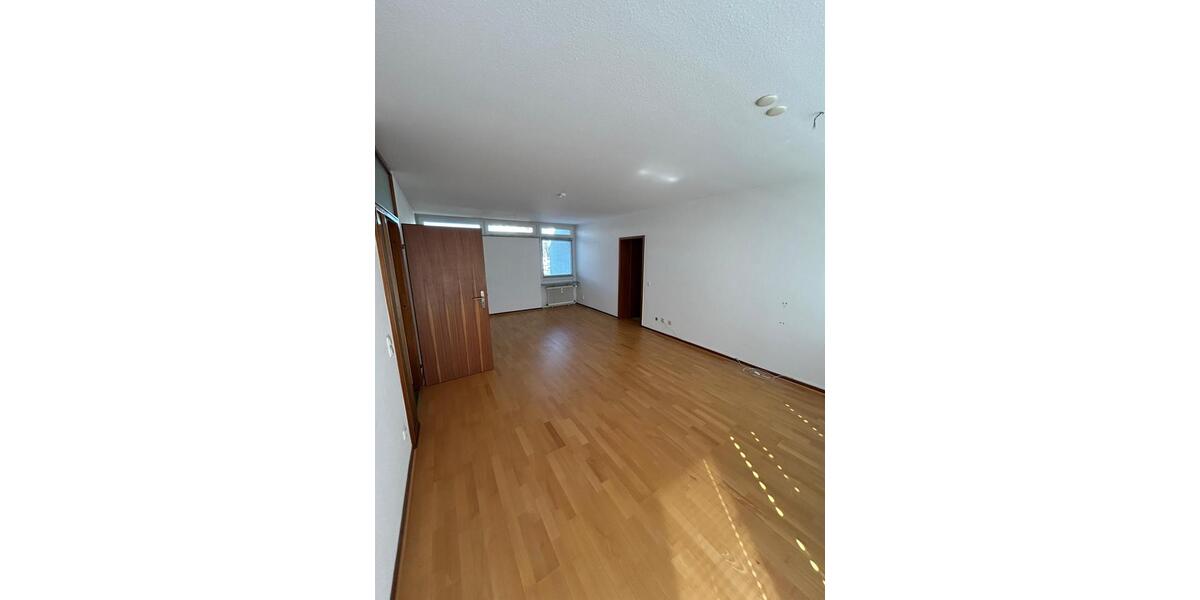 Etagenwohnung Köln Ehrenfeld - 4 Zimmer, 86 m&sup2;, 1.800&euro; | Angebot:25994286