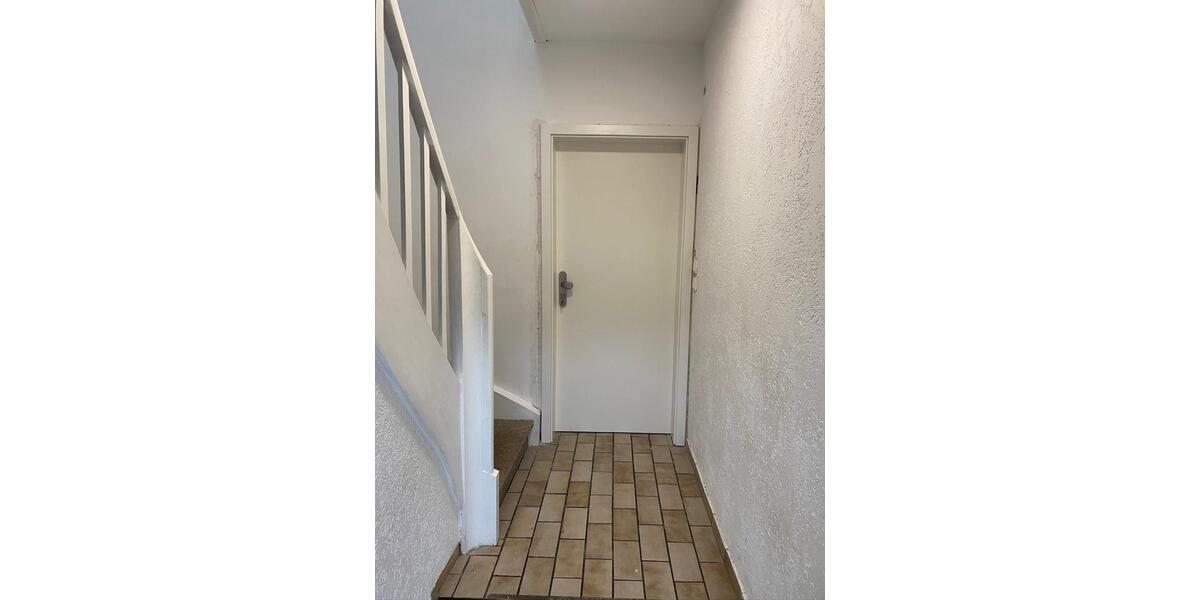 Erdgeschoßwohnung Köln Kalk - 2.5 Zimmer, 65 m&sup2;, 1.225&euro; | Angebot:26051055