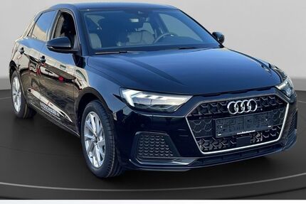 Audi A1 9.990 km 24.990 &euro; Köln 51145