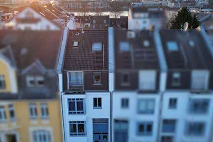 Haus Bonn-Beuel Beuel - 8 Zimmer, 243 m&sup2;, 948.000&euro; | Angebot:25876714