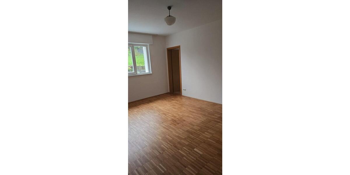 Maisonettenwohnung Bonn Hardtberg - 3.5 Zimmer, 125 m&sup2;, 1.700&euro; | Angebot:25943427
