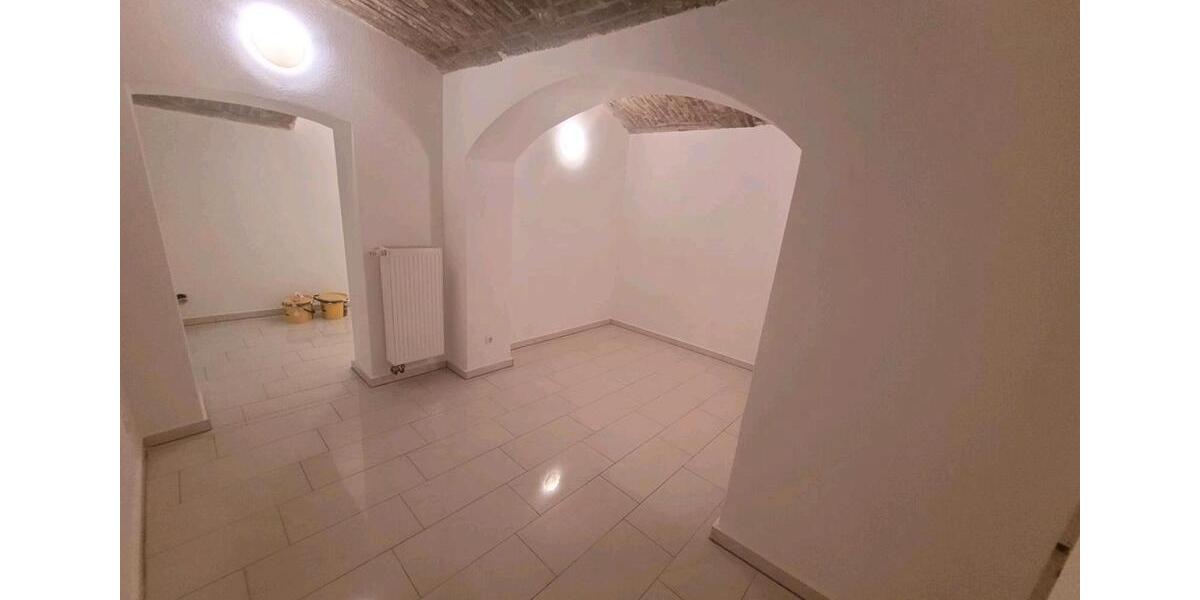 Etagenwohnung Köln Mülheim - 3 Zimmer, 45 m&sup2;, 890&euro; | Angebot:25641551