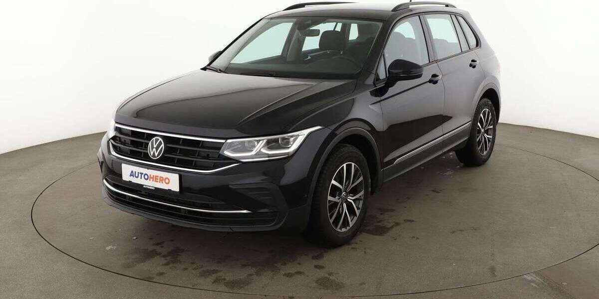 VW Tiguan 52.468 km 22.110 &euro; Köln 50739