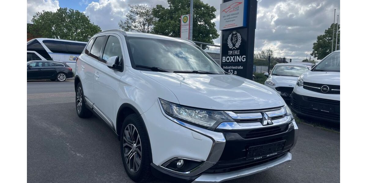 Mitsubishi Outlander 200.000 km 7.990 &euro; Wesseling - Köln 50389