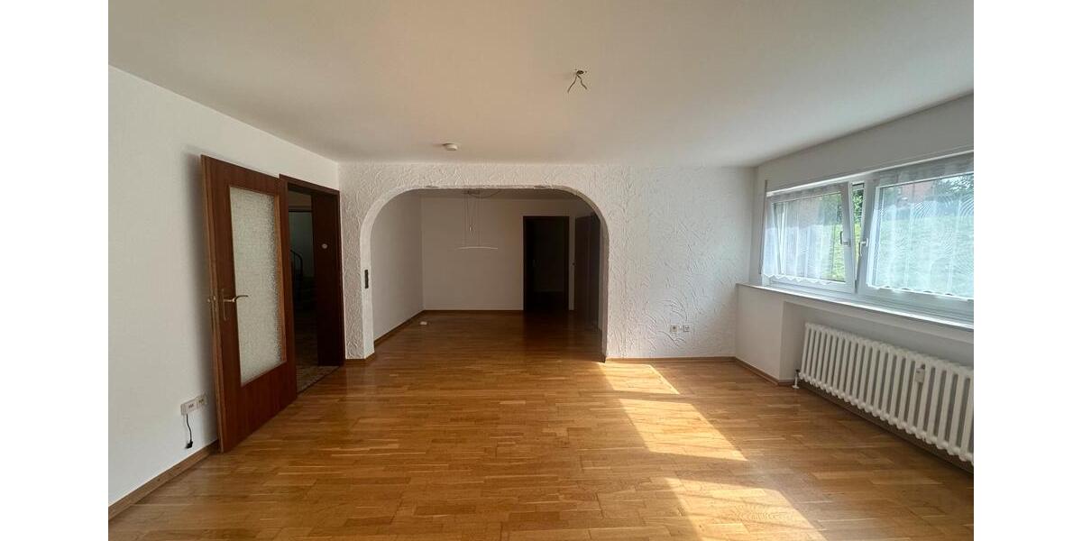 Etagenwohnung Köln Heimersdorf - 2 Zimmer, 60 m&sup2;, 900&euro; | Angebot:26040067