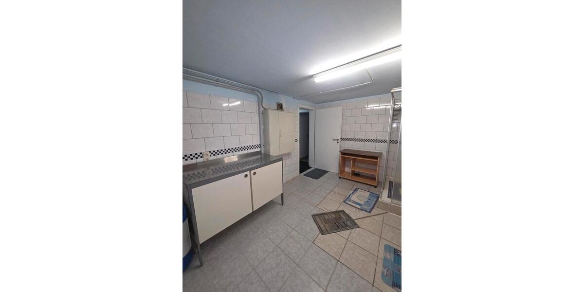 Etagenwohnung Lohmar - 2 Zimmer, 70 m&sup2;, 800&euro; | Angebot:25725469