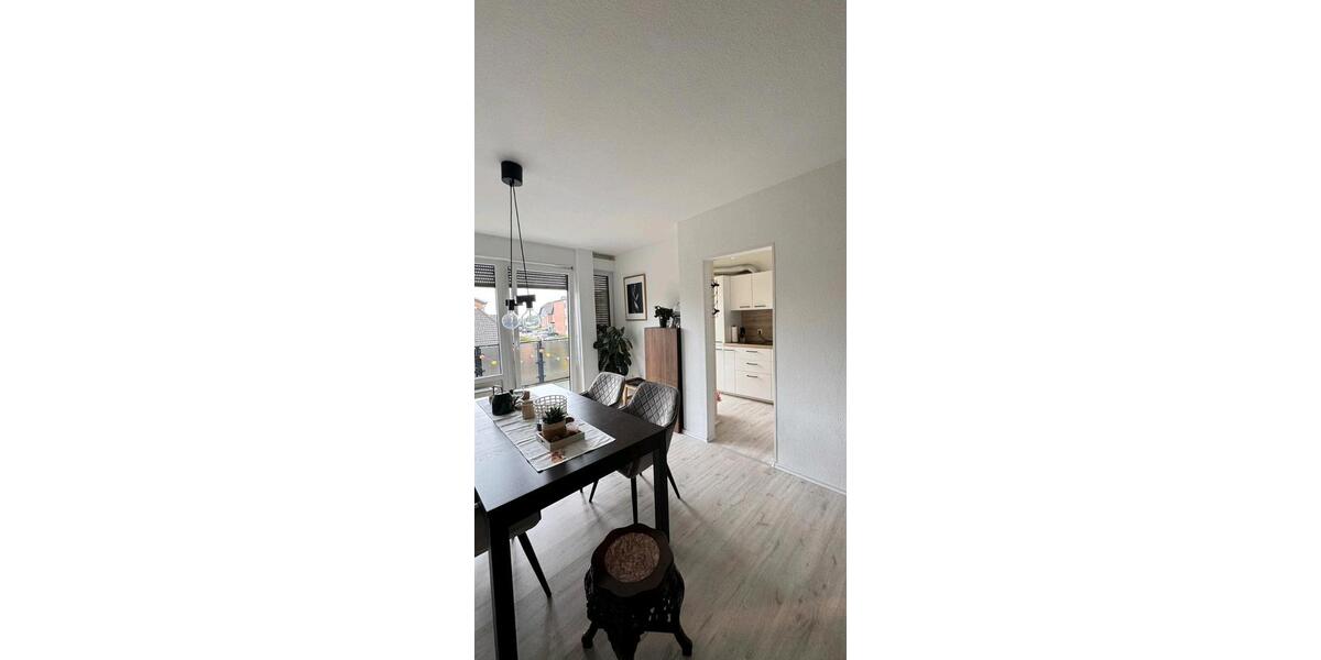 Etagenwohnung Bedburg - 3 Zimmer, 86 m&sup2;, 1.100&euro; | Angebot:26034378