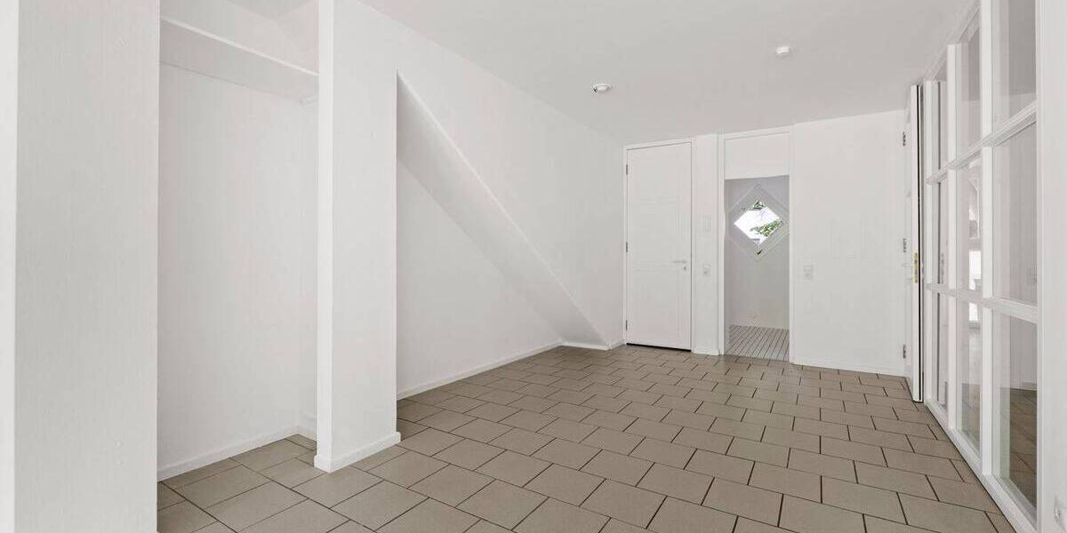 Etagenwohnung Bonn Beuel - 3 Zimmer, 100 m&sup2;, 429.000&euro; | Angebot:26107074