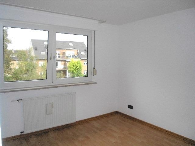 Maisonettenwohnung Frechen - 3 Zimmer, 90 m&sup2;, 950&euro; | Angebot:25963903