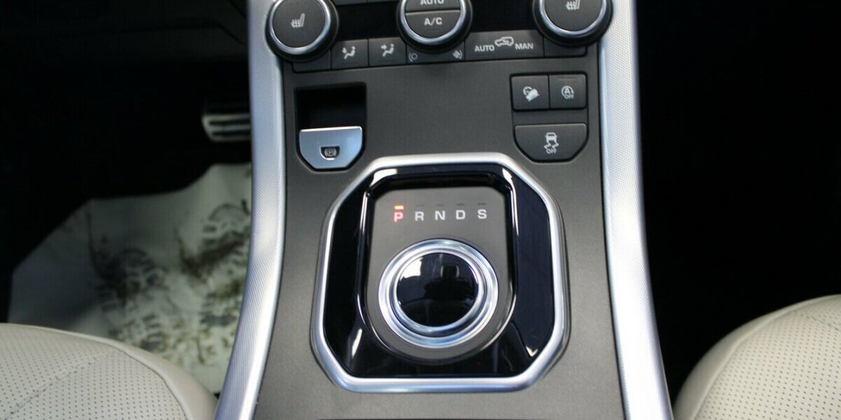 Land Rover Range Rover Evoque 2.0 SI4 HSE Dynamic 65.380 km 23.980 &euro; Euskirchen 53881