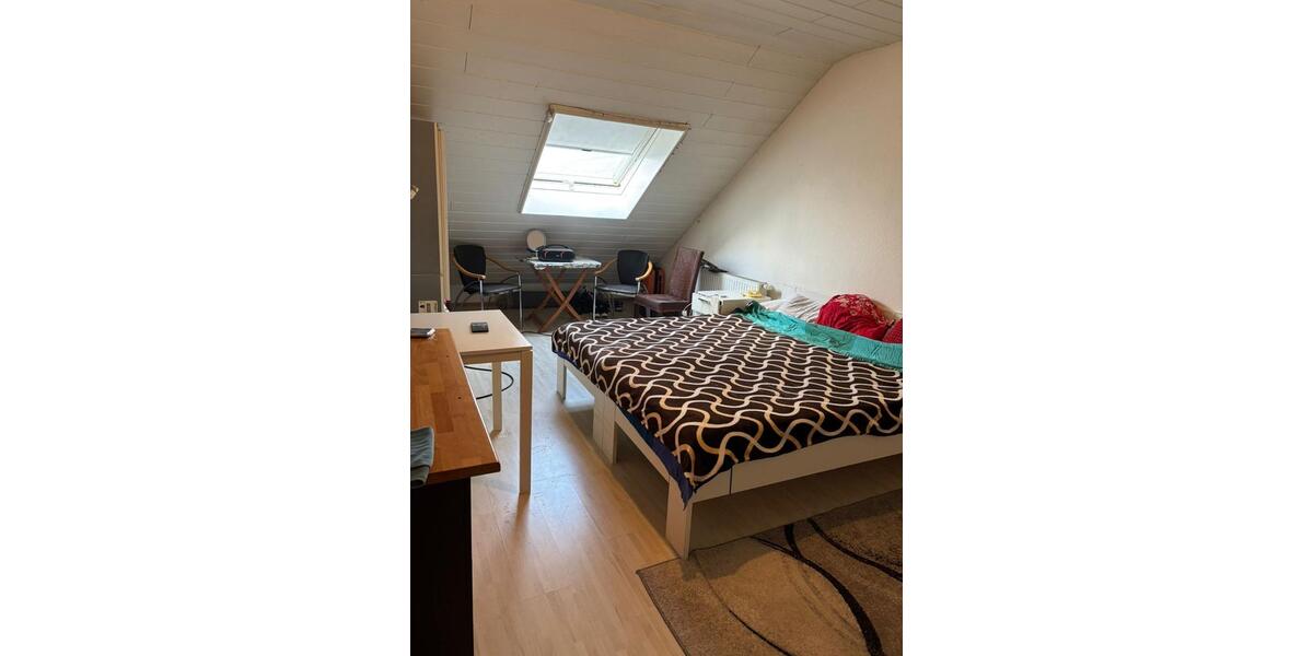 Einfamilienhaus Troisdorf Altenrath - 7 Zimmer, 203 m&sup2;, 7.500&euro; | Angebot:25811174
