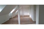 Dachgeschoßwohnung Erftstadt - 3 Zimmer, 85 m&sup2;, 1.000&euro; | Angebot:26231184