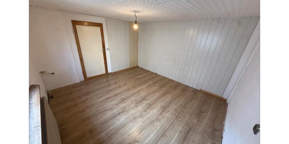 Einfamilienhaus Köln Nippes - 3 Zimmer, 65 m&sup2;, 1.300&euro; | Angebot:25636950