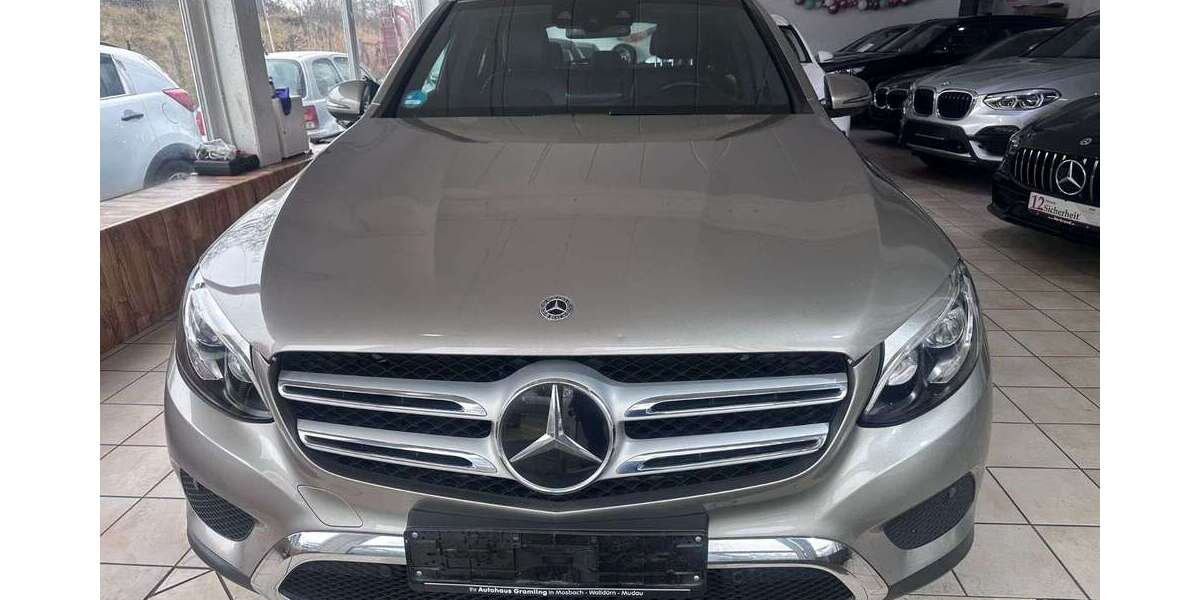 Mercedes-Benz GLC 250 122.000 km 27.900 &euro; Bonn 53119
