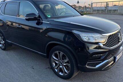 SsangYong REXTON 108.875 km 21.490 &euro; Köln 50769