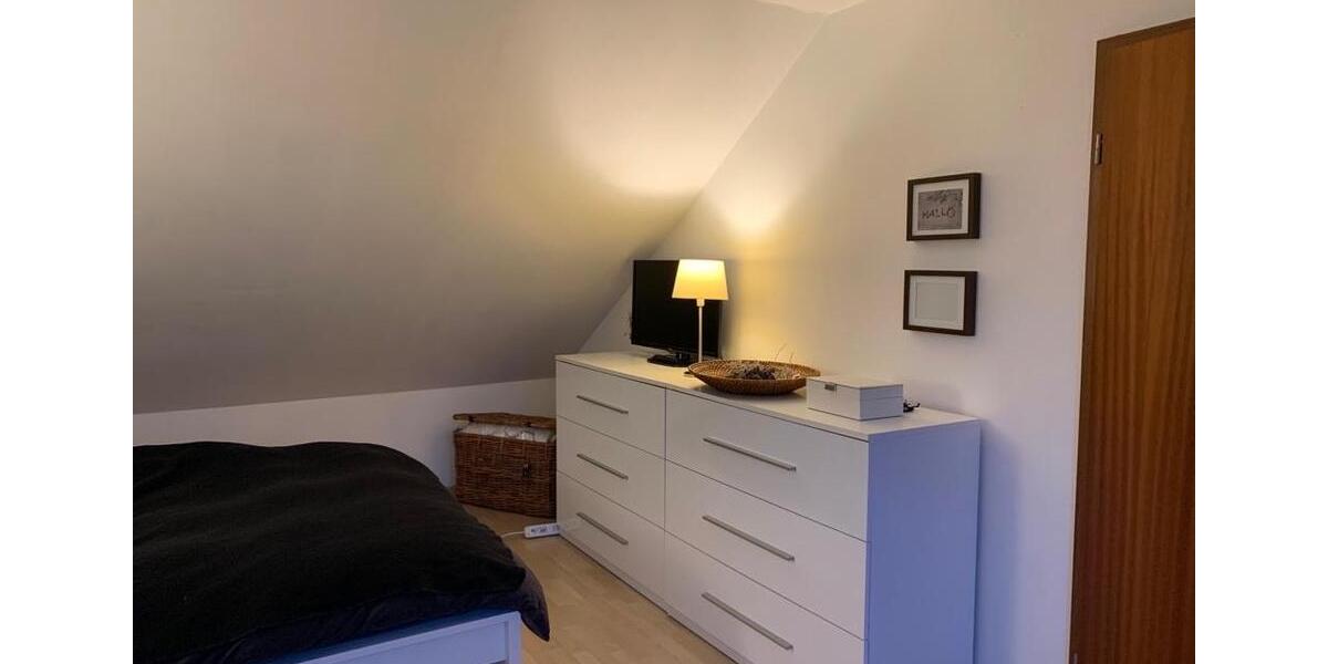 Maisonettenwohnung Hürth - 2 Zimmer, 72 m&sup2;, 1.040&euro; | Angebot:26025015