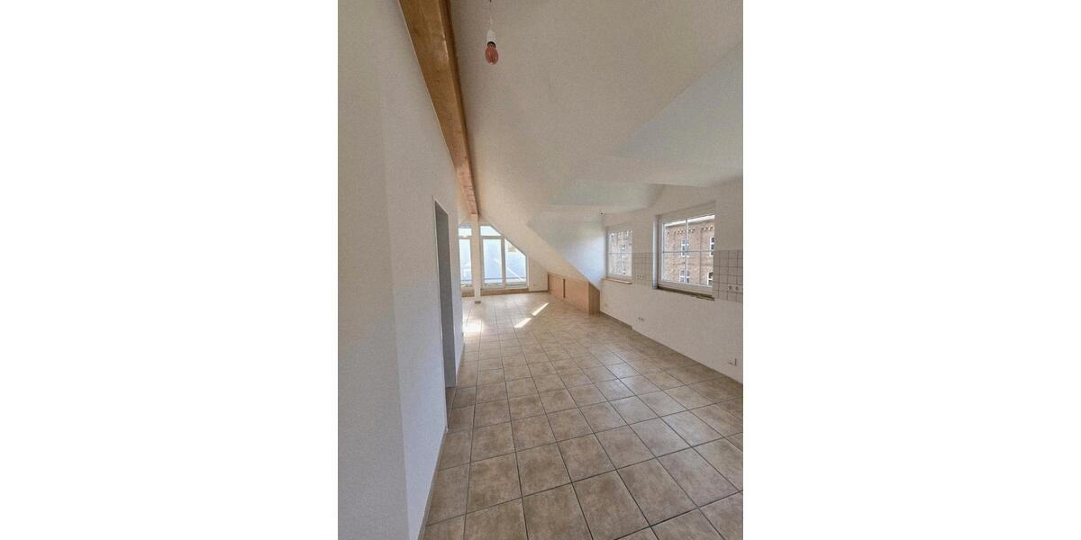 Dachgeschoßwohnung Bad Münstereifel - 2 Zimmer, 81 m&sup2;, 950&euro; | Angebot:24832786