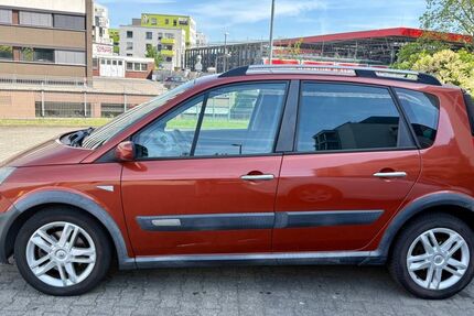Renault Scenic 185.000 km 1.250 &euro; Köln 50825