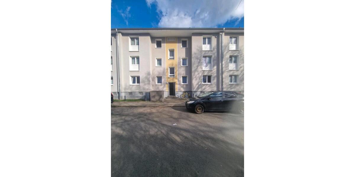 Hochparterre Köln - 2 Zimmer, 61 m&sup2;, 800&euro; | Angebot:25510510